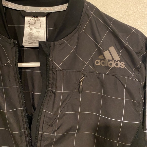 Adidas Gray Windbreaker with Geometric Design‎ - Picture 3 of 4